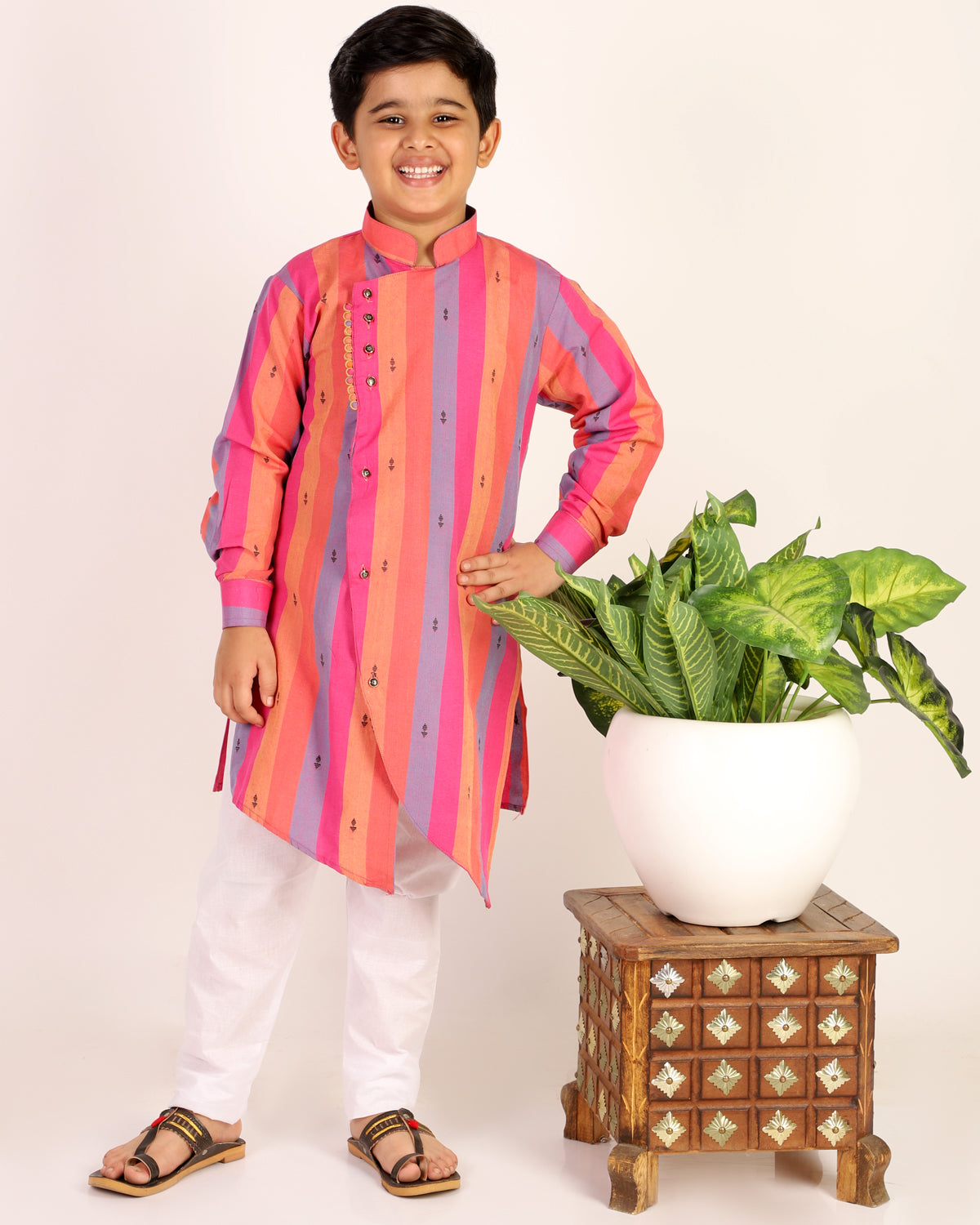 Buy StyloBug Boy's Kurta Pyjama Set | Kids Ethnic Wear | Cotton | Hand  Block | Full Sleeve (Blue, 04-05 Years) at Amazon.in